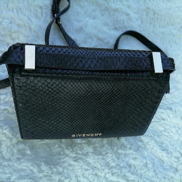 Authentic Givenchy pandora box Python leather bag - Picture 3 of 12